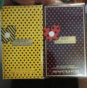 NWT MARC JACOBS DOT AND HONEY